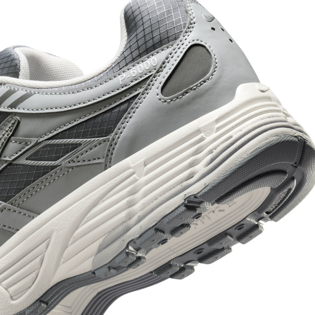 Nike P-6000 SE