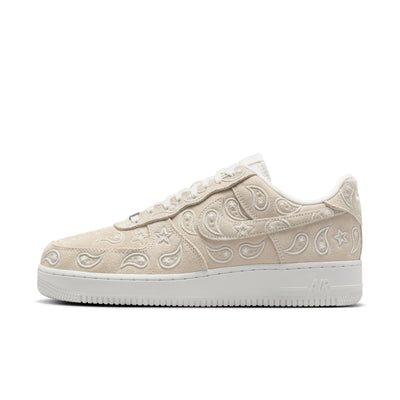 Nike Air Force 1 '07 LV8